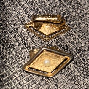 Vintage Sarah Coventry Gold-Tone Textured Geometric Earrings with Faux Pearl